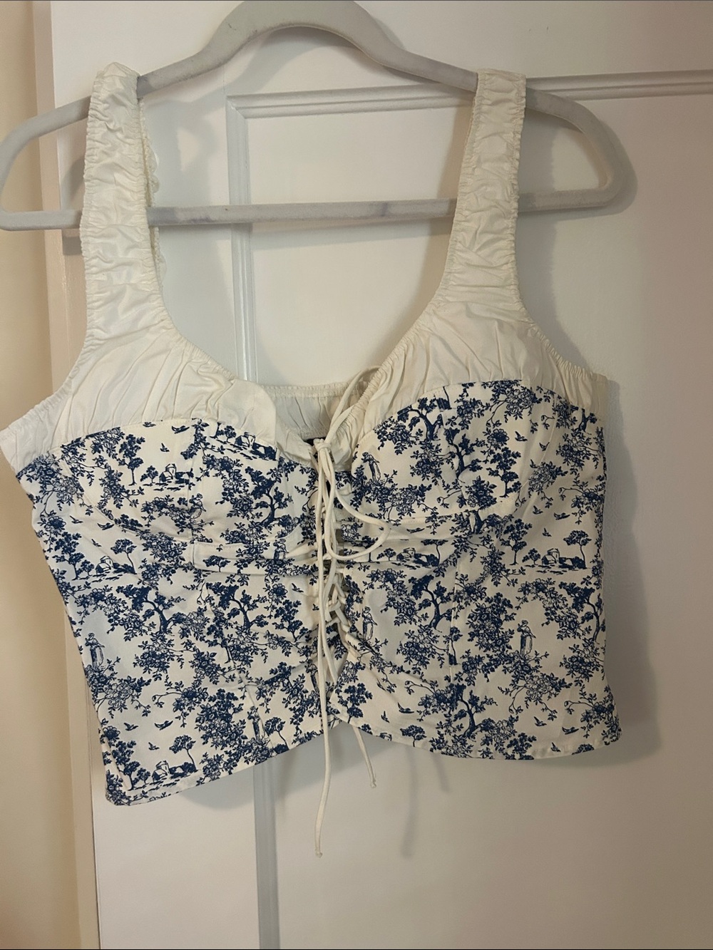 H&M White and Blue Floral Lace-Up Crop Top